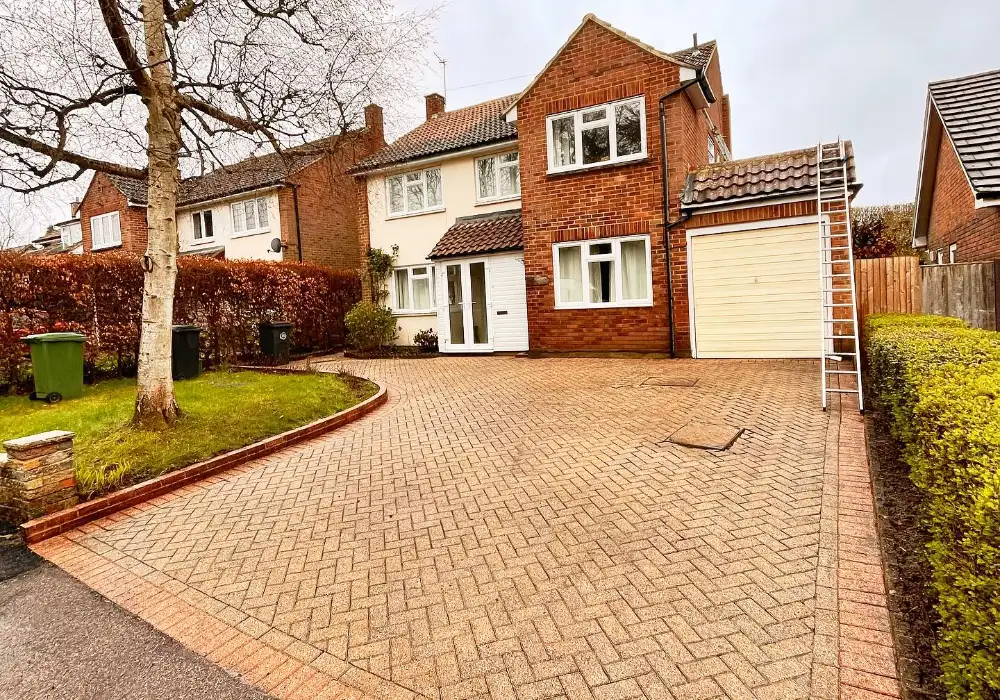 driveway cleaning company in surrey